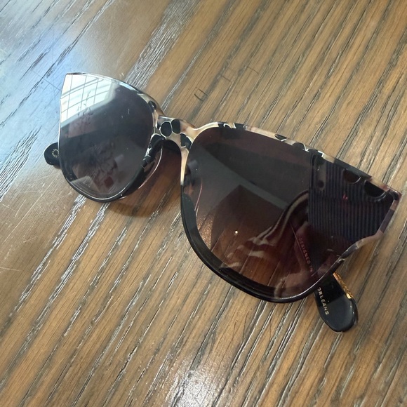 Krewe Sunglasses - Picture 3 of 7